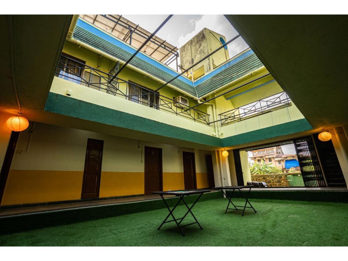 Hotel Royal Hills Pune Zewnętrze zdjęcie